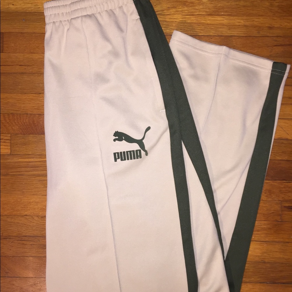 🔺RARE Beige and Hunter Green Puma Sweatpants🔺